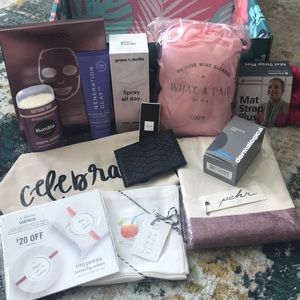 Random FabFitFun Items